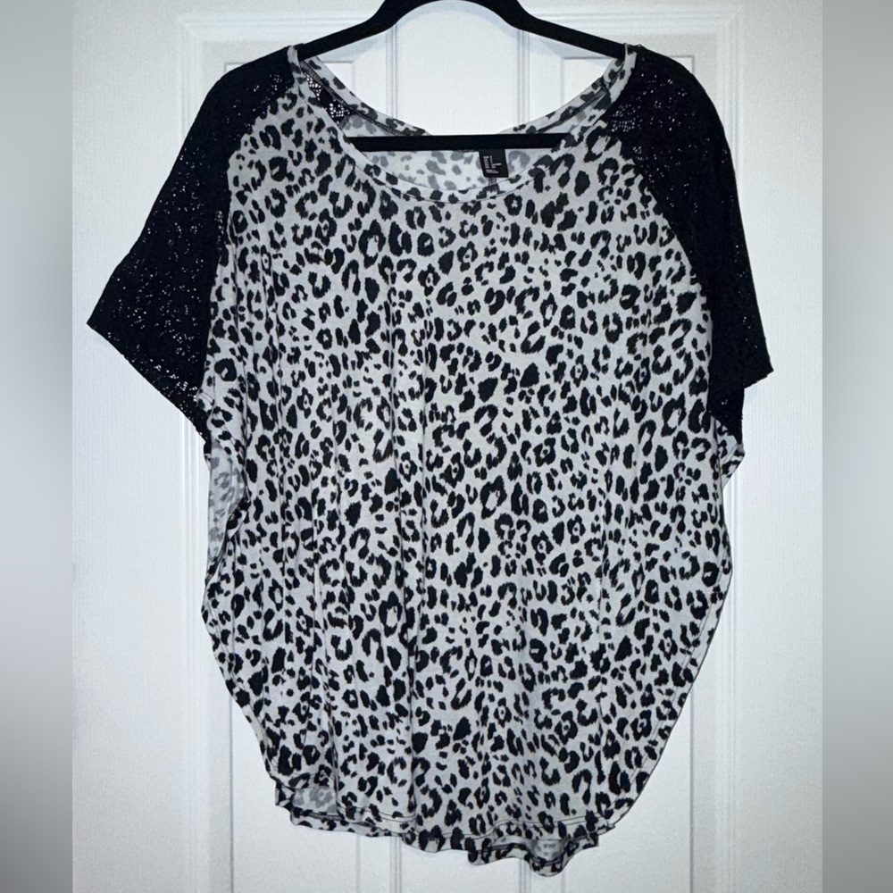 H&M Black and White Animal Print Blouse